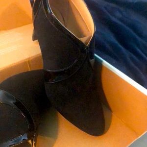 Comfort bootie with micro